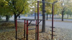 Площадка для воркаута в городе Запорожье №1865 Маленькая Современная фото
