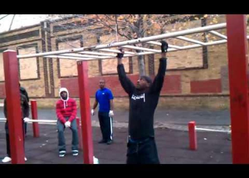 Bar-Barians (Tuface) Workout in Wingate Park (2010)
