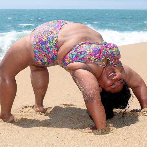 Толстые бабы на пляже 63 фото - секс фото 