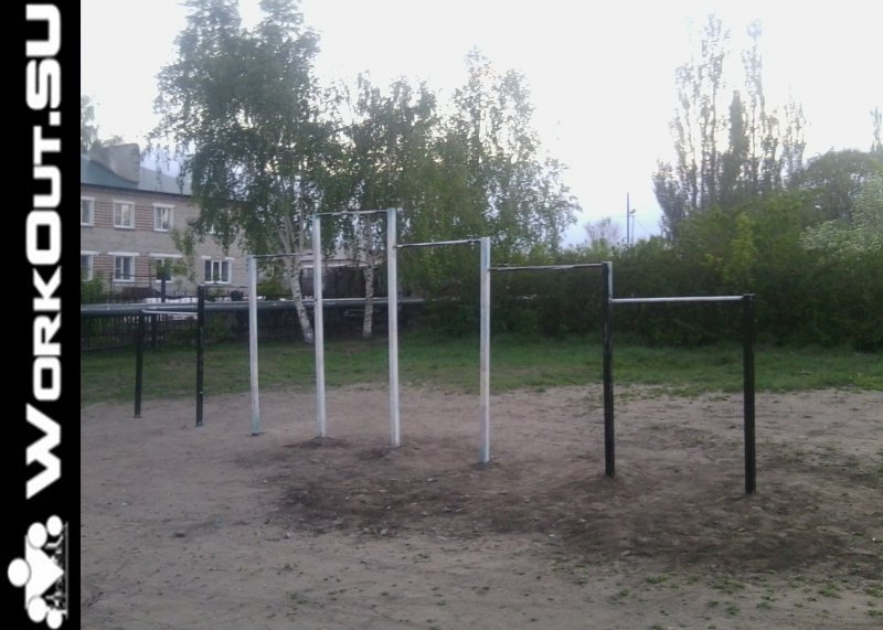 Площадка для воркаута в городе Барнаул №889 Средняя Советская фото