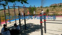 Площадка для воркаута в городе Дагансо-де-Арриба №3317 Средняя Хомуты фото
