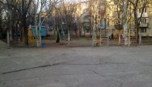 Площадка для воркаута в городе Запорожье №1957 Средняя Советская фото