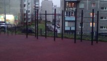 Площадка для воркаута в городе Мурманск №5964 Средняя Современная фото