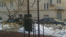 Площадка для воркаута в городе Москва №4853 Маленькая Современная фото