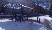 Площадка для воркаута в городе Владимир №6419 Маленькая Современная фото