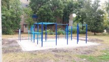 Площадка для воркаута в городе Харьков №7462 Маленькая Современная фото