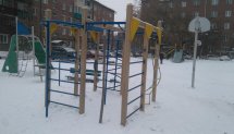 Площадка для воркаута в городе Иркутск №8222 Маленькая Современная фото