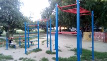 Площадка для воркаута в городе Тамбов №9942 Маленькая Современная фото