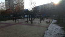 Площадка для воркаута в городе Москва №10491 Средняя Современная фото