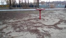 Площадка для воркаута в городе Азов №10508 Маленькая Современная фото