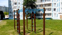 Площадка для воркаута в городе Сергиев Посад №12489 Маленькая Современная фото