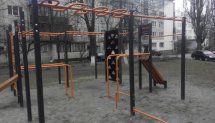Площадка для воркаута в городе Киев №5010 Маленькая Современная фото