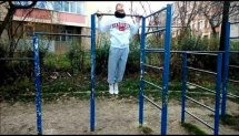 WorkOut - Training on the playground (2013)