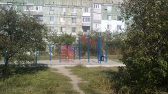 Площадка для воркаута в городе Запорожье №2600 Маленькая Современная фото