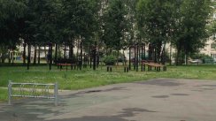 Площадка для воркаута в городе Москва №5289 Средняя Современная фото