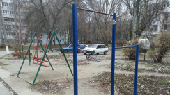 Площадка для воркаута в городе Запорожье №1946 Маленькая Современная фото