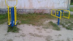 Площадка для воркаута в городе Нальчик №5743 Средняя Современная фото