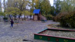 Площадка для воркаута в городе Белая Церковь №5933 Маленькая Современная фото