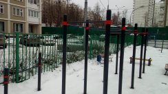 Площадка для воркаута в городе Москва №6022 Маленькая Хомуты фото