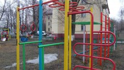 Площадка для воркаута в городе Люберцы №6320 Маленькая Современная фото