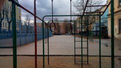 Площадка для воркаута в городе Санкт-Петербург №6549 Средняя Современная фото
