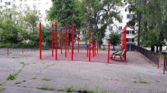 Площадка для воркаута в городе Ижевск №6760 Средняя Современная фото