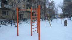 Площадка для воркаута в городе Екатеринбург №8004 Маленькая Современная фото