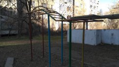 Площадка для воркаута в городе Бишкек №8033 Маленькая Советская фото