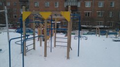 Площадка для воркаута в городе Иркутск №8222 Маленькая Современная фото