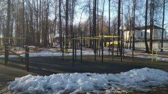 Площадка для воркаута в городе Вилейка №8353 Средняя Современная фото