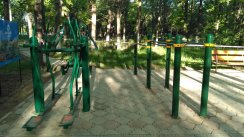 Площадка для воркаута в городе Бишкек №8428 Средняя Хомуты фото