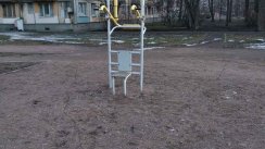 Площадка для воркаута в городе Санкт-Петербург №9509 Маленькая Современная фото