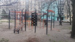 Площадка для воркаута в городе Киев №10570 Средняя Современная фото