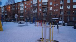 Площадка для воркаута в городе Иркутск №10615 Средняя Современная фото