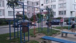 Площадка для воркаута в городе Минск №10818 Маленькая Современная фото
