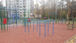 Площадка для воркаута в городе Ангарск №11025 Маленькая Современная фото