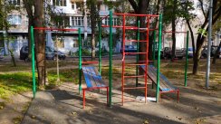 Площадка для воркаута в городе Минск №11027 Маленькая Современная фото