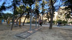 Площадка для воркаута в городе Афины №11186 Большая Современная фото