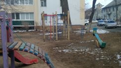 Площадка для воркаута в городе Владивосток №11292 Маленькая Современная фото