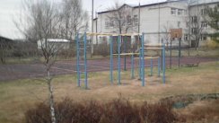 Площадка для воркаута в городе Владимир №11338 Маленькая Современная фото