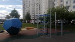 Площадка для воркаута в городе Москва №11826 Средняя Современная фото