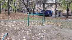 Площадка для воркаута в городе Одинцово №12173 Маленькая Современная фото