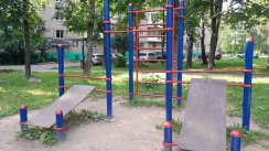 Площадка для воркаута в городе Сергиев Посад №12600 Средняя Хомуты фото