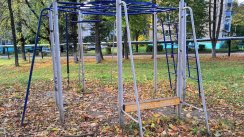 Площадка для воркаута в городе Сергиев Посад №12677 Маленькая Современная фото