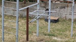 Площадка для воркаута в городе Феодосия №13139 Маленькая Современная фото