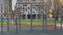 Площадка для воркаута в городе Москва №43 Средняя Современная фото