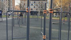 Площадка для воркаута в городе Москва №43 Средняя Современная фото