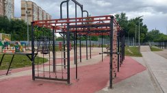 Площадка для воркаута в городе Москва №13151 Средняя Современная фото