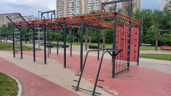 Площадка для воркаута в городе Москва №13151 Средняя Современная фото