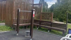 Площадка для воркаута в городе Москва №13187 Маленькая Современная фото